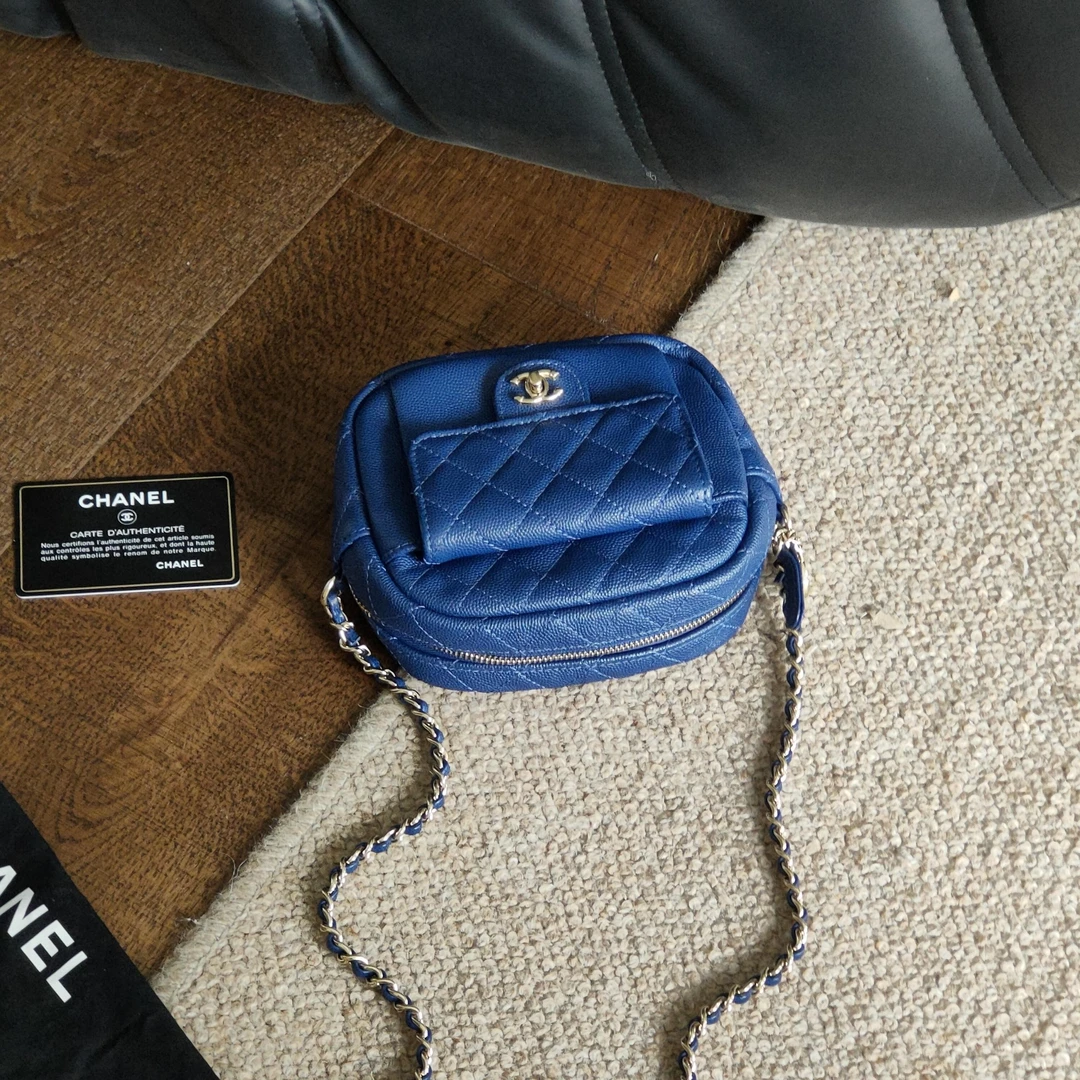 95新 Chanel/香奈儿 Azul-19C蓝金荔枝皮斜挎圆胖子相机包39415