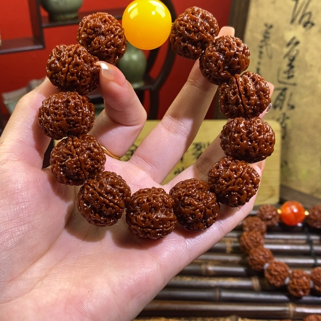 手串金刚菩提235.  M