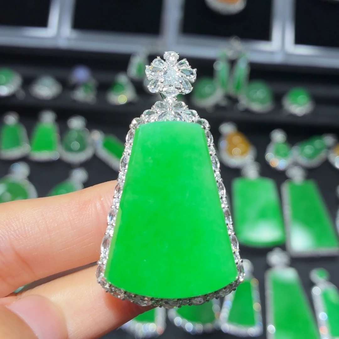 翡翠18K金镶嵌吊坠(不含链)195号