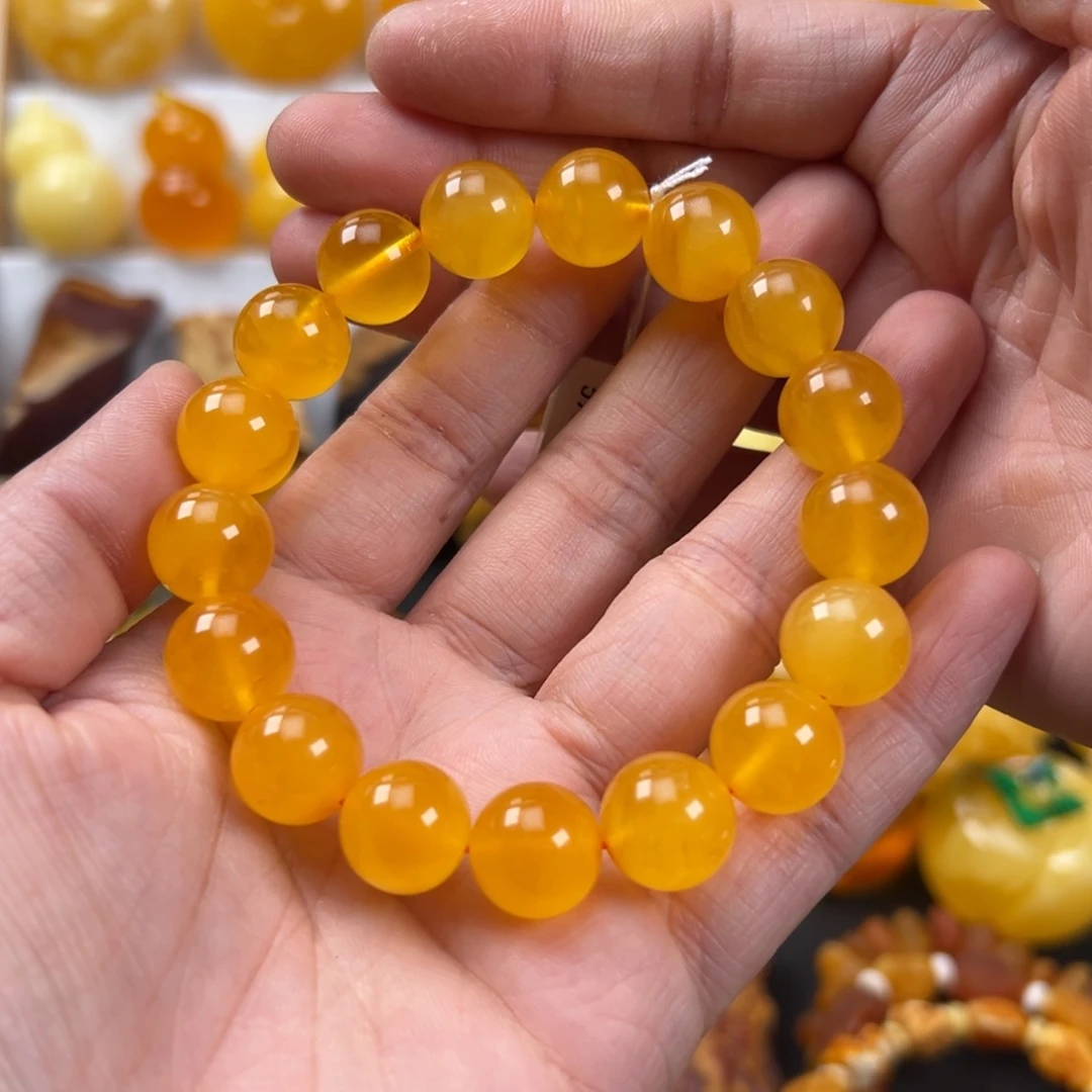 蜜蜡未镶嵌颈饰19.4克