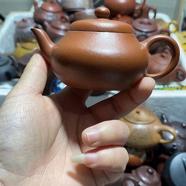 紫砂茶壶微哦微笑