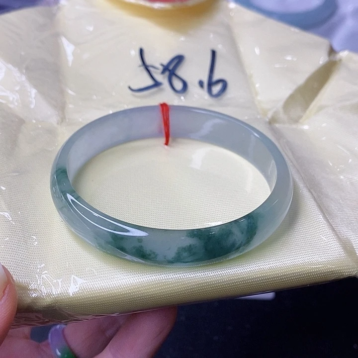 翡翠手镯未镶嵌花***活一图一物图片为准