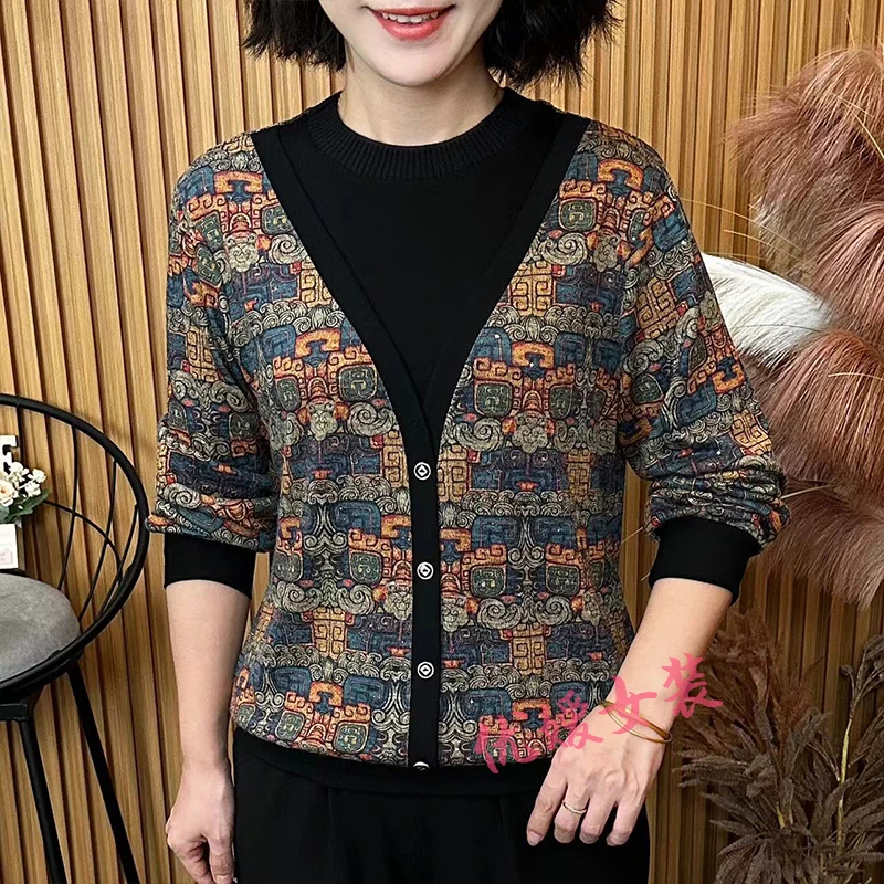 中老年女装秋季设计感圆领假两件百搭宽松显瘦洋气妈妈装长袖上衣