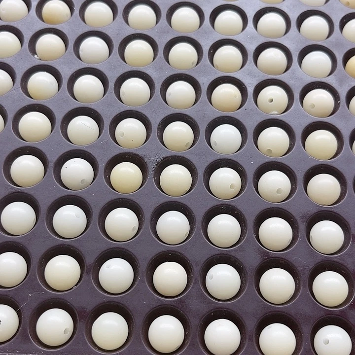 白玉菩提吊坠微瑕10奶黄圆100卡灯牌宠100