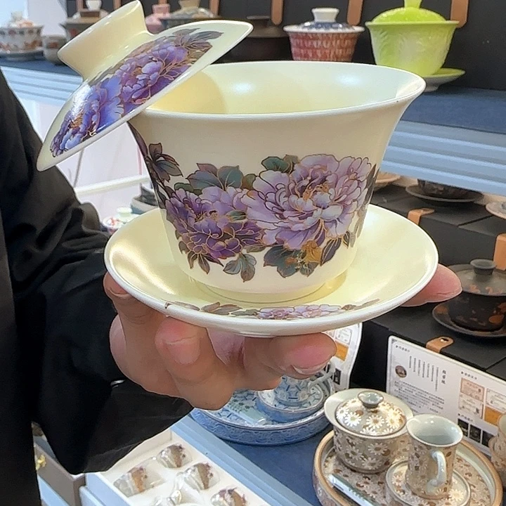 当代艺术展等活动的