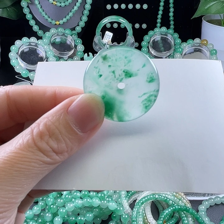 石英质玉未镶嵌吊坠(不含链)