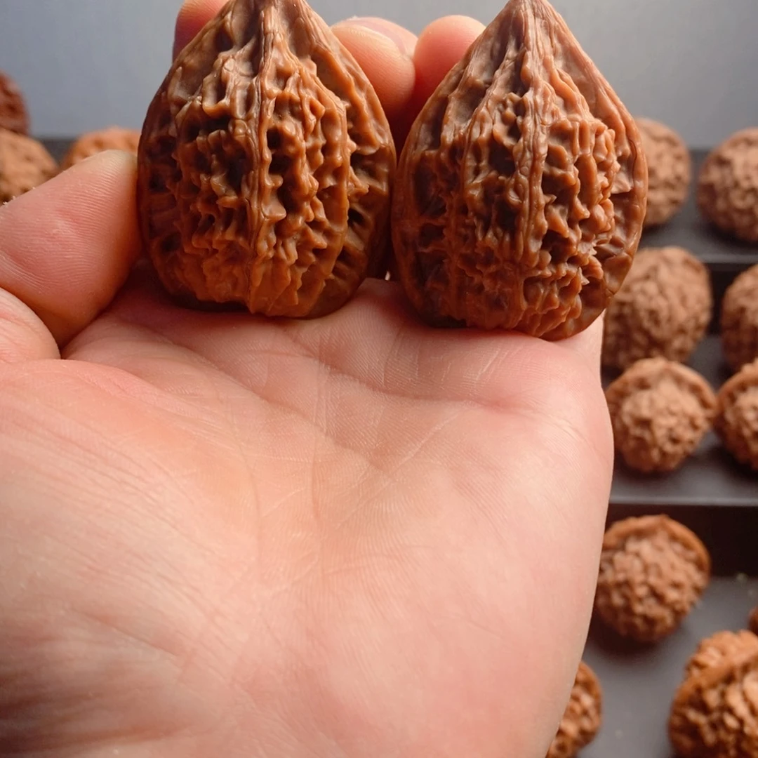 把件文玩核桃秦岭野生鸡