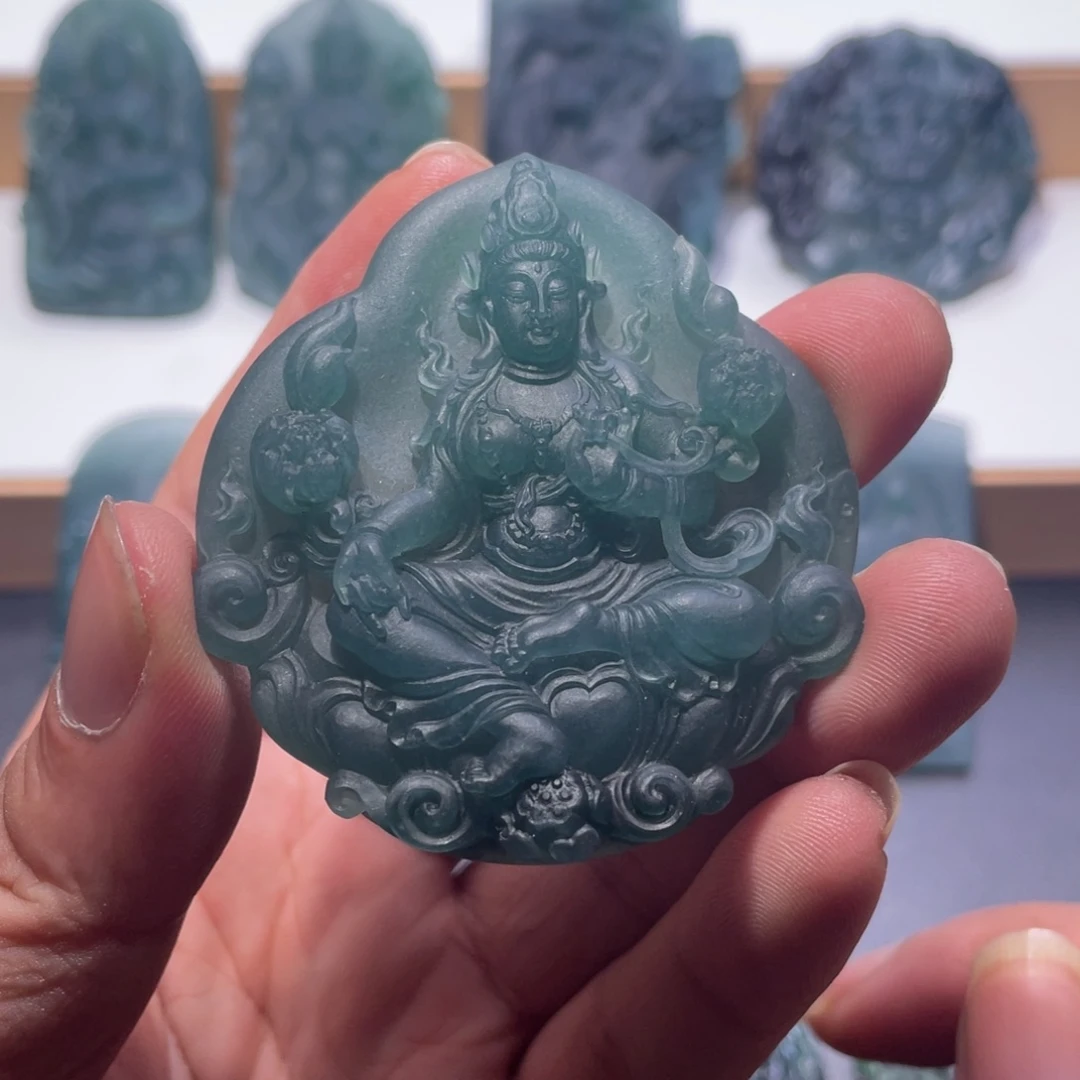定制翡翠未镶嵌观音