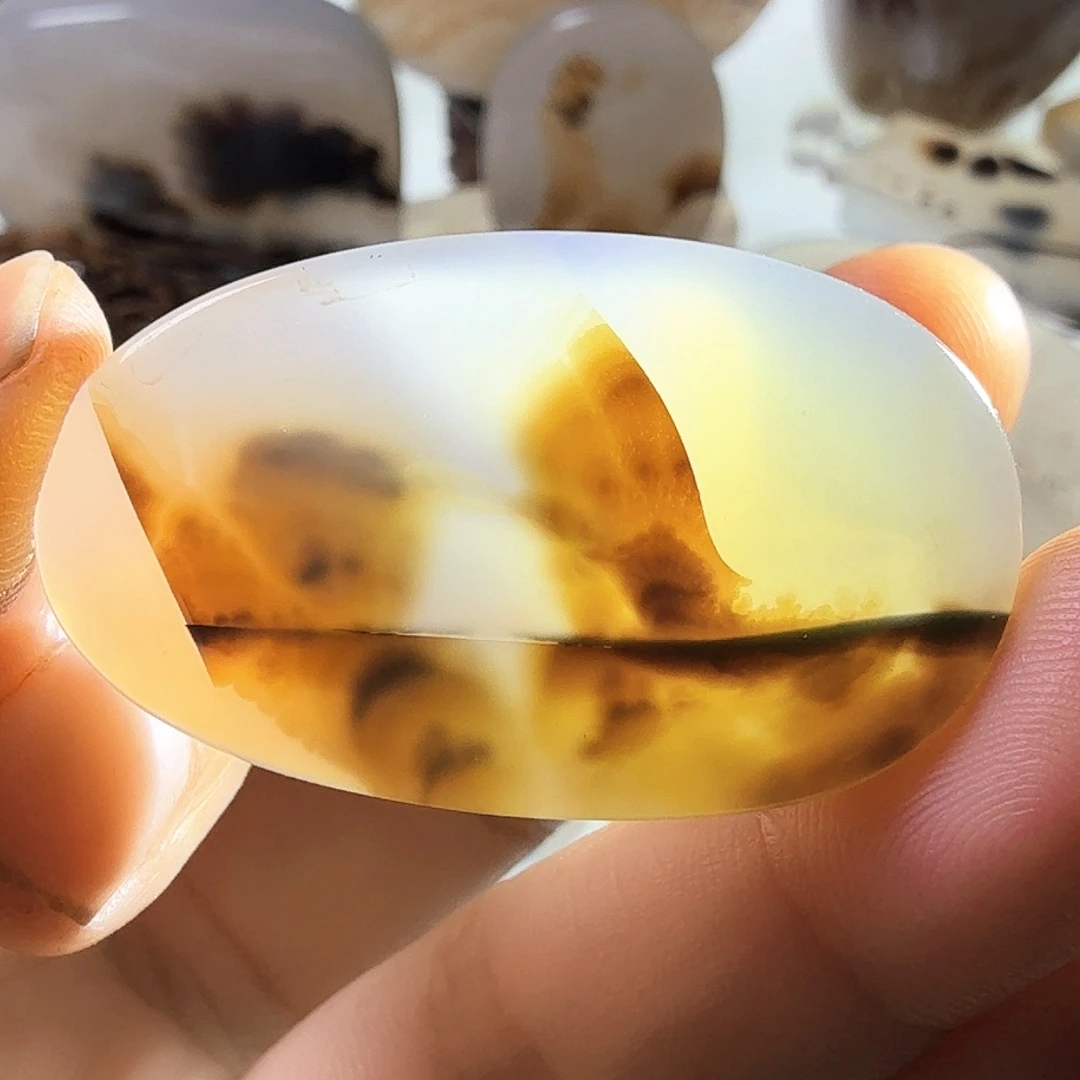 玛瑙/玉髓未镶嵌珠宝半成品