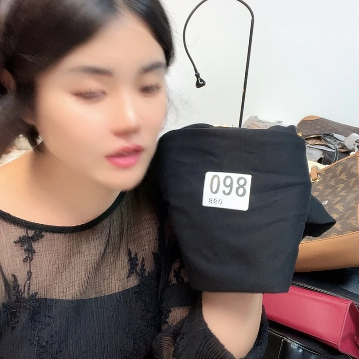 PVC包包包包包包包包吧