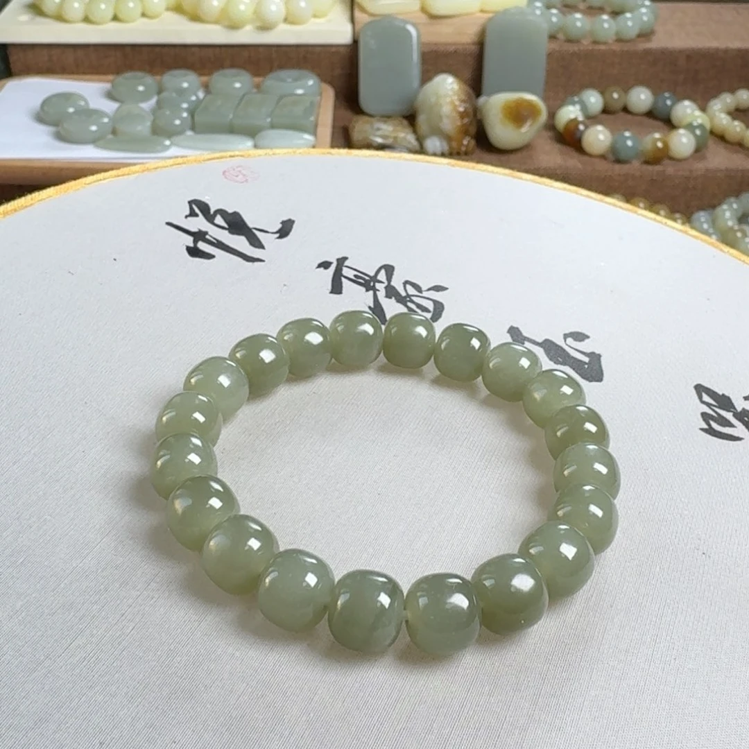 和田玉未镶嵌手链