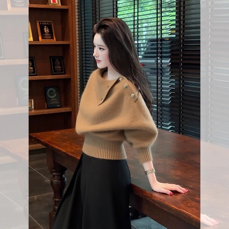 2025新款秋冬时尚轻熟气质淡人高知穿搭氛围感巨好看棕色针织上衣