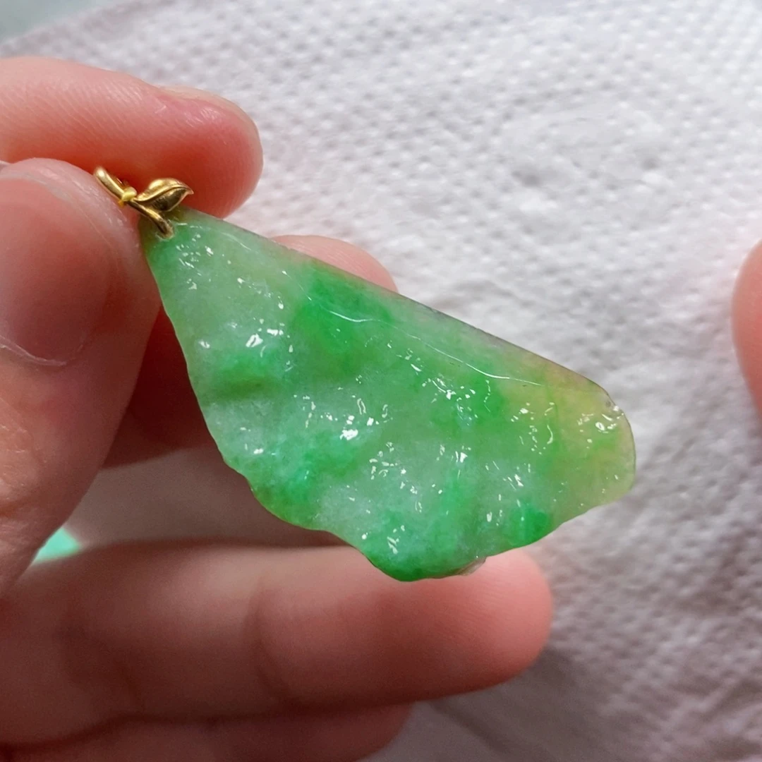 【闪购商品】翡翠吊坠(不含链)未镶嵌369