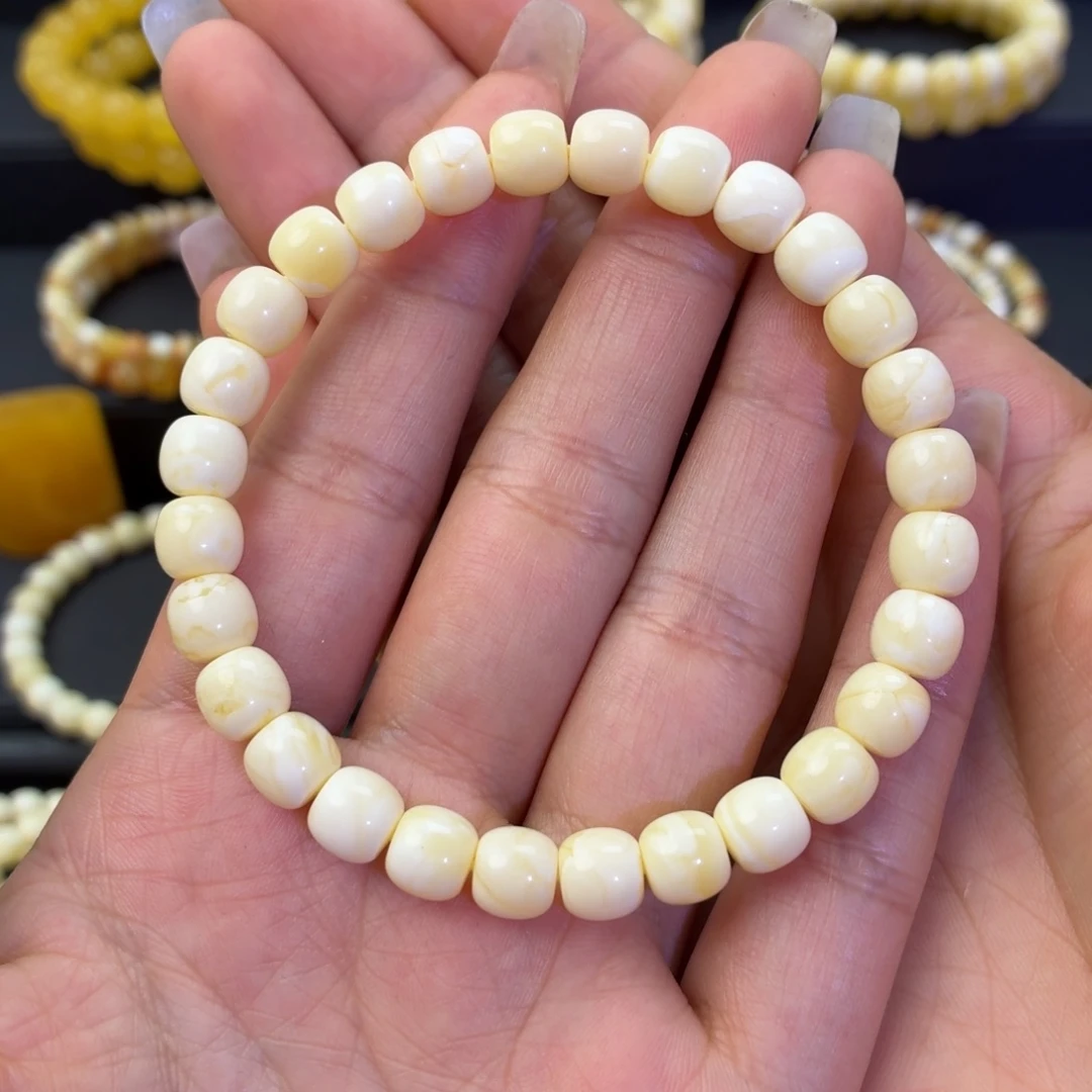 琥珀未镶嵌珠宝奇石瓷白7.5