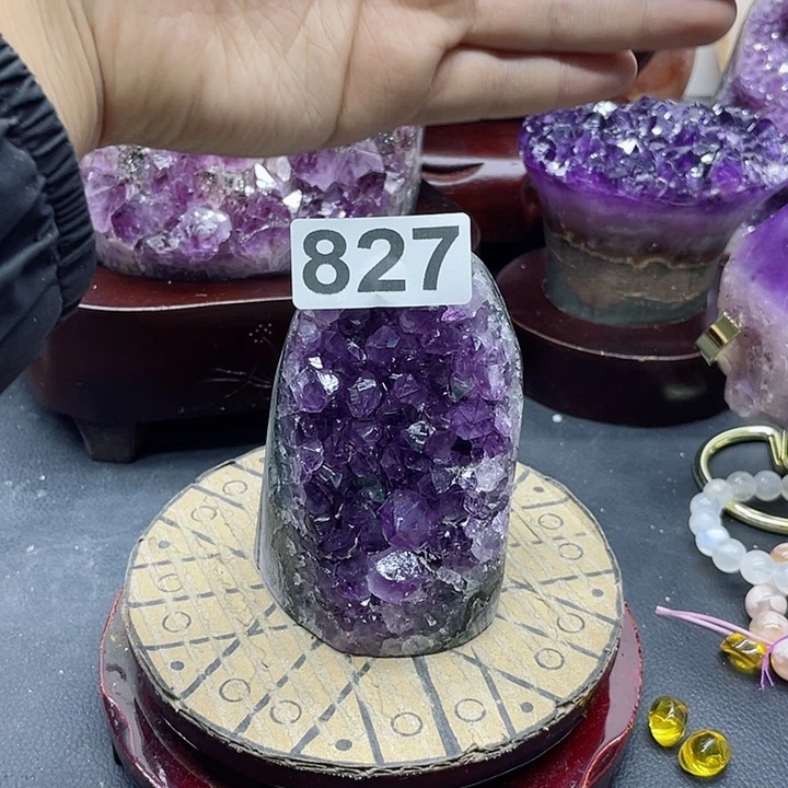 水晶大型摆件（非配饰）未镶嵌