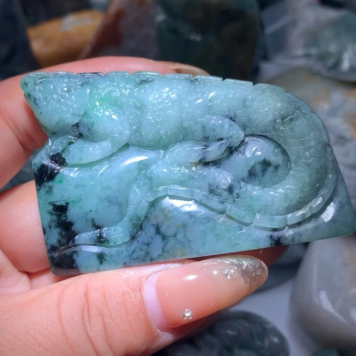 翡翠未镶嵌颈饰保真天然A货翡翠