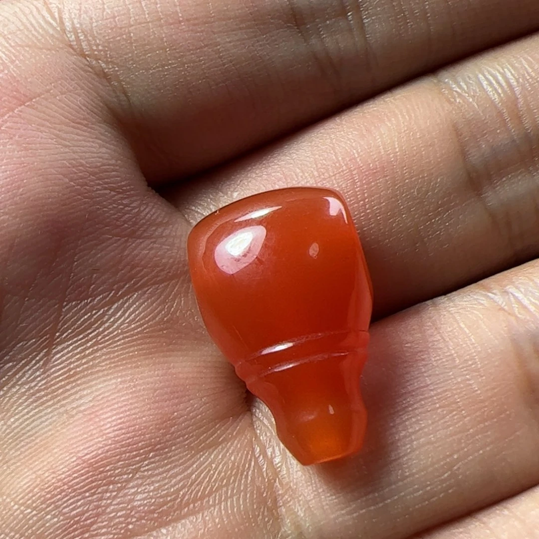 未镶嵌三通南红玛瑙