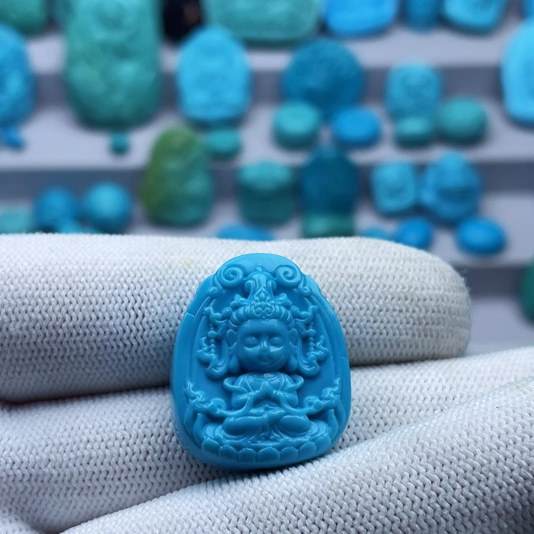 绿松石未镶嵌珠宝奇石