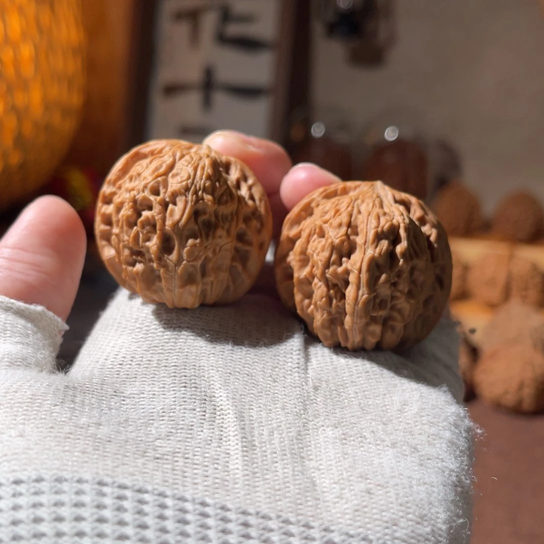 文玩核桃把件35 磨盘全品石子磨，不面试