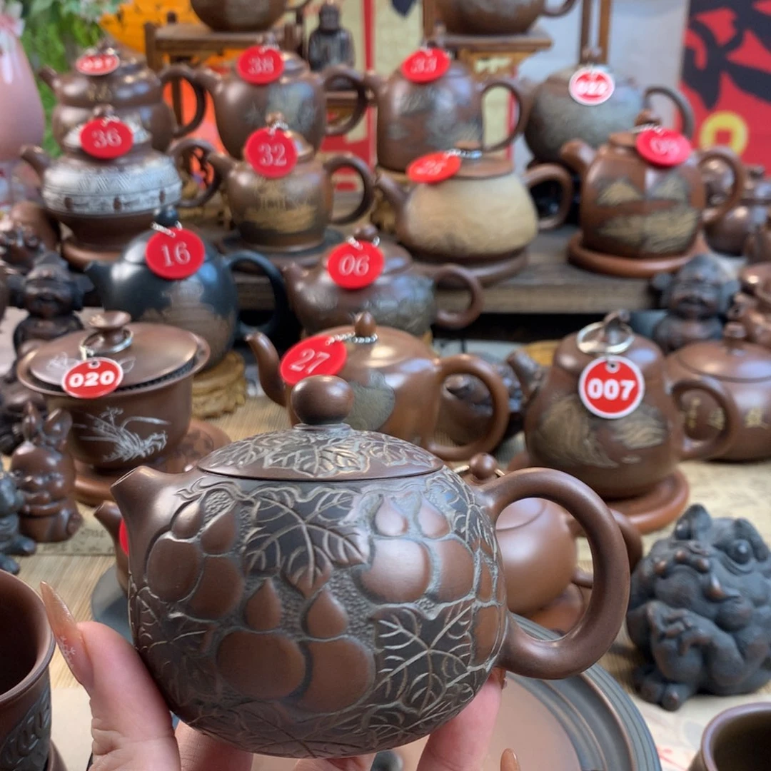 春**来黎昌权浮雕子孙万代