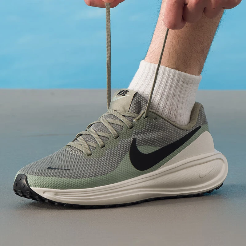 Nike耐克男鞋2025新款revolution 8缓震透气公路跑步鞋HJ9198-300