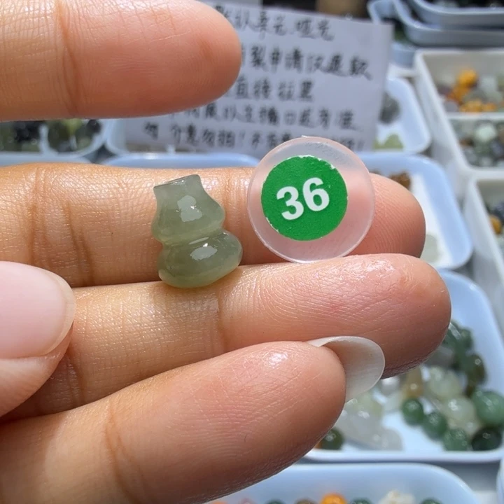 未镶嵌和田玉珠宝半成品