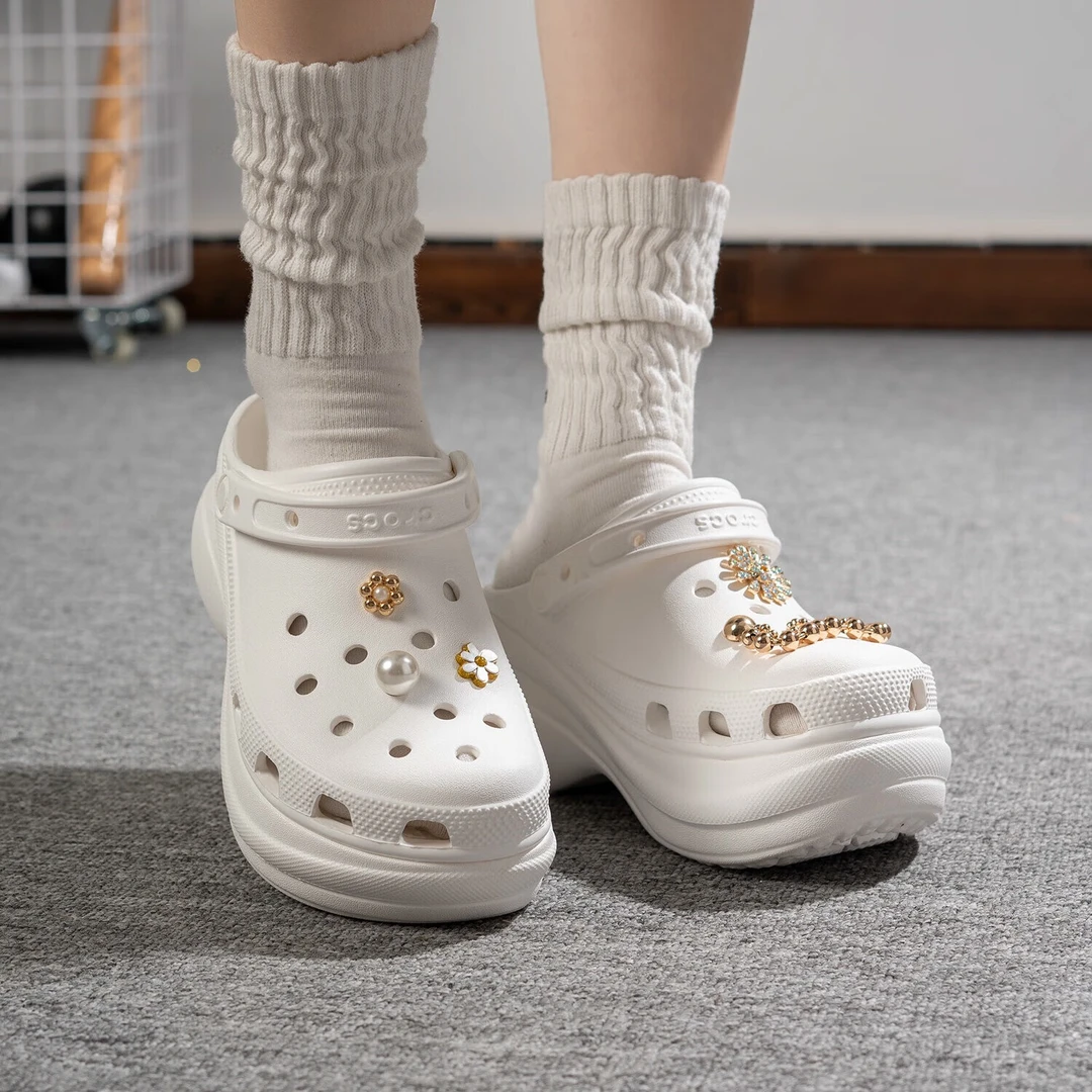 CROCS/卡骆驰鲸鱼洞洞鞋户外厚底沙滩鞋女鞋拖鞋厚底凉拖凉鞋