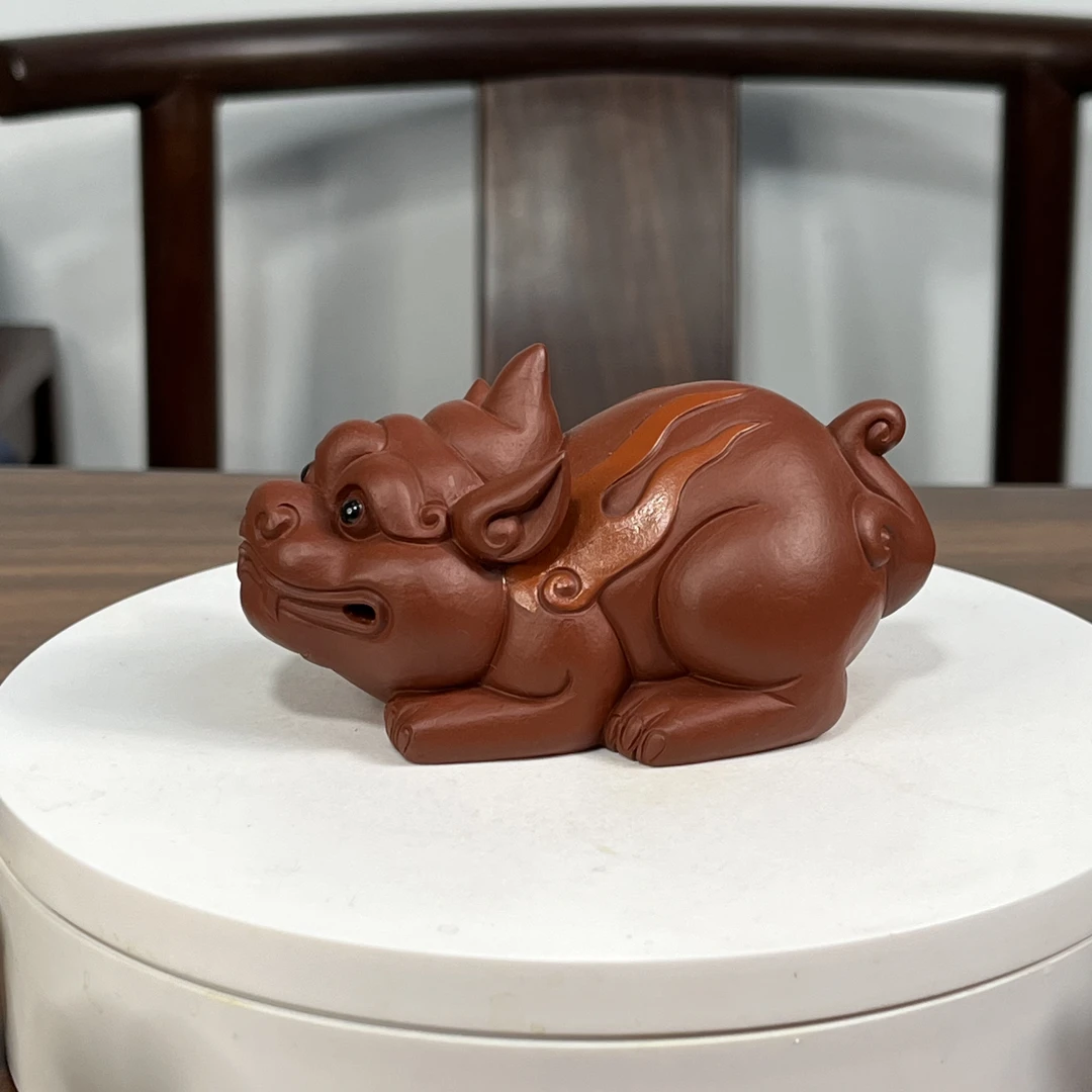 朱泥茶宠 貔貅 双色 把玩件 雕塑 长约10.5厘米