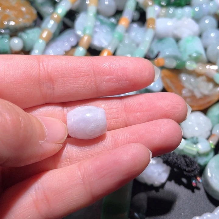 【闪购商品】翡翠颈饰未镶嵌折***姐天然翡翠