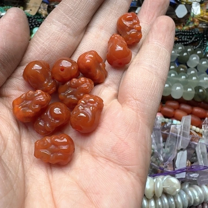 合金玛瑙/玉髓珠宝半成品一个12x15mm南红貔貅