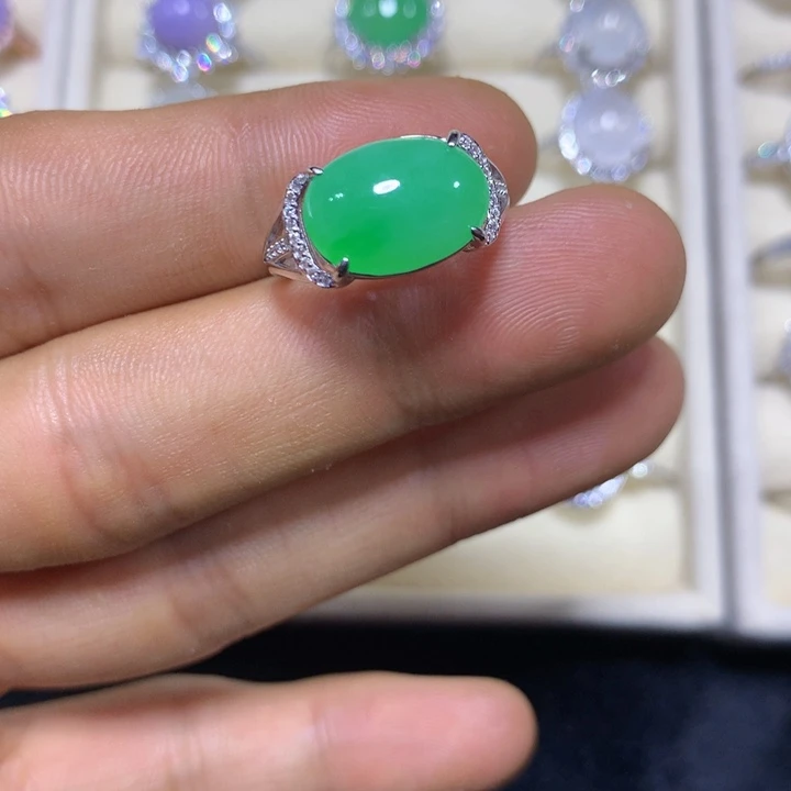 未镶嵌戒指翡翠翡翠戒指