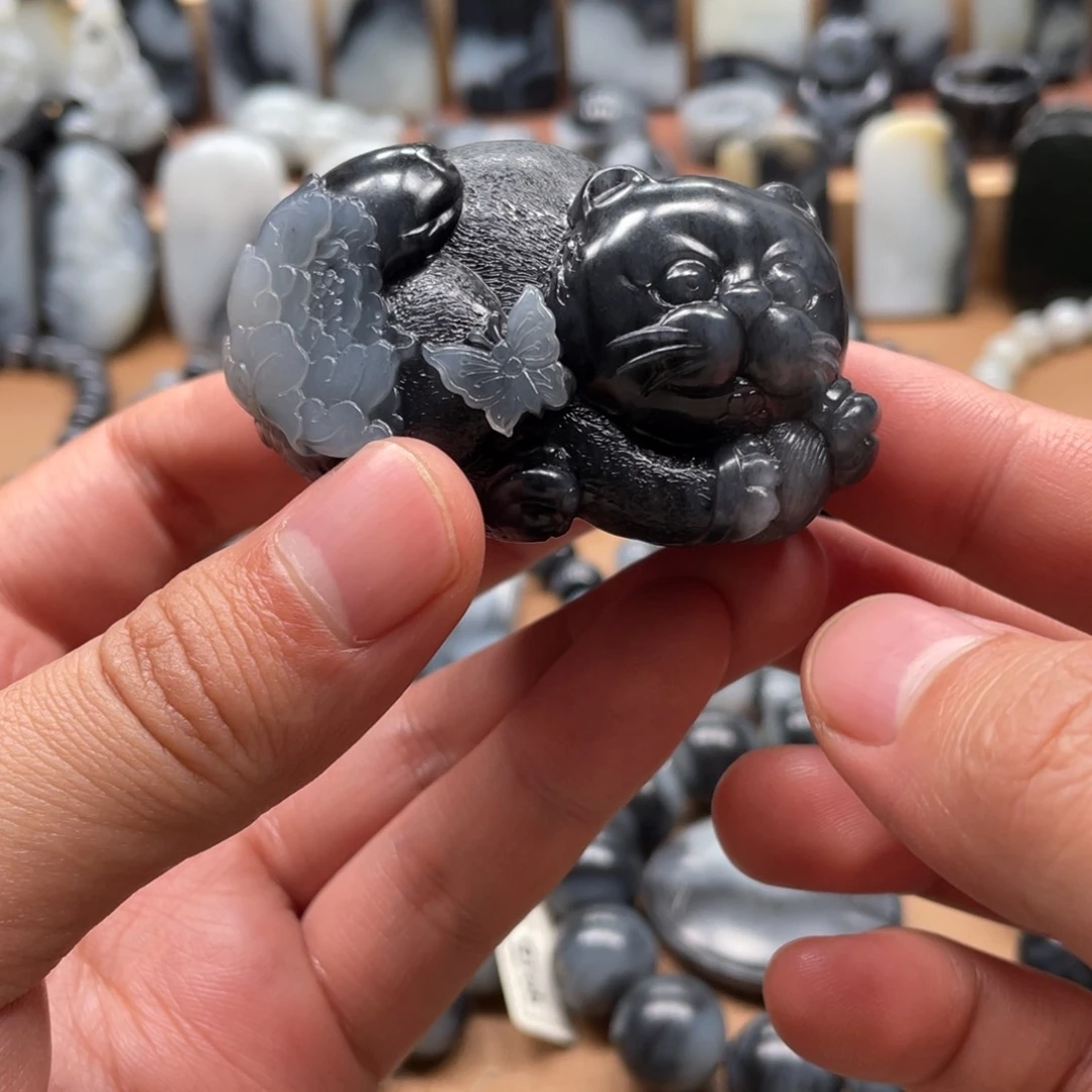 未镶嵌和田玉把件