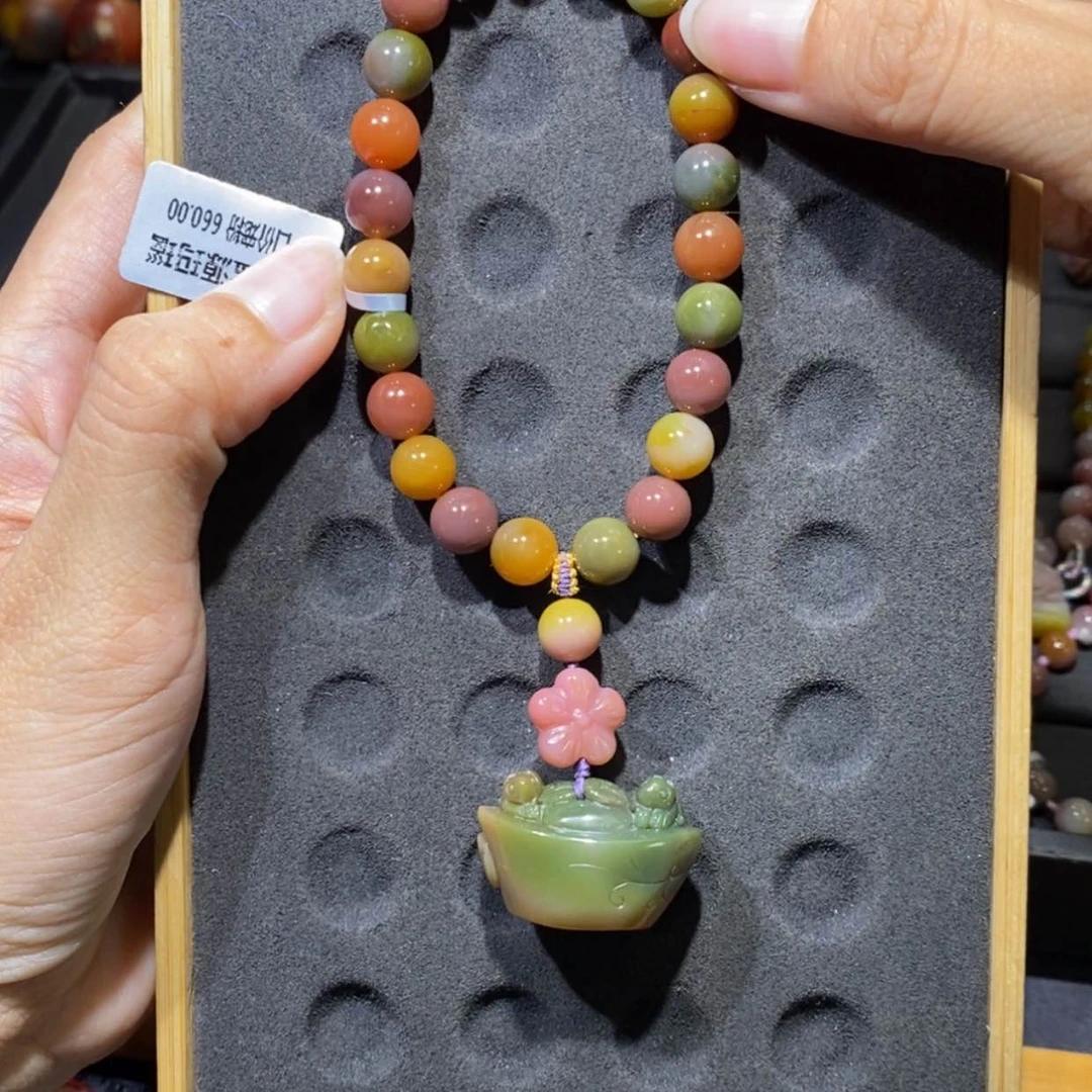 【闪购商品】未镶嵌手链玛瑙/玉髓盐源玛瑙