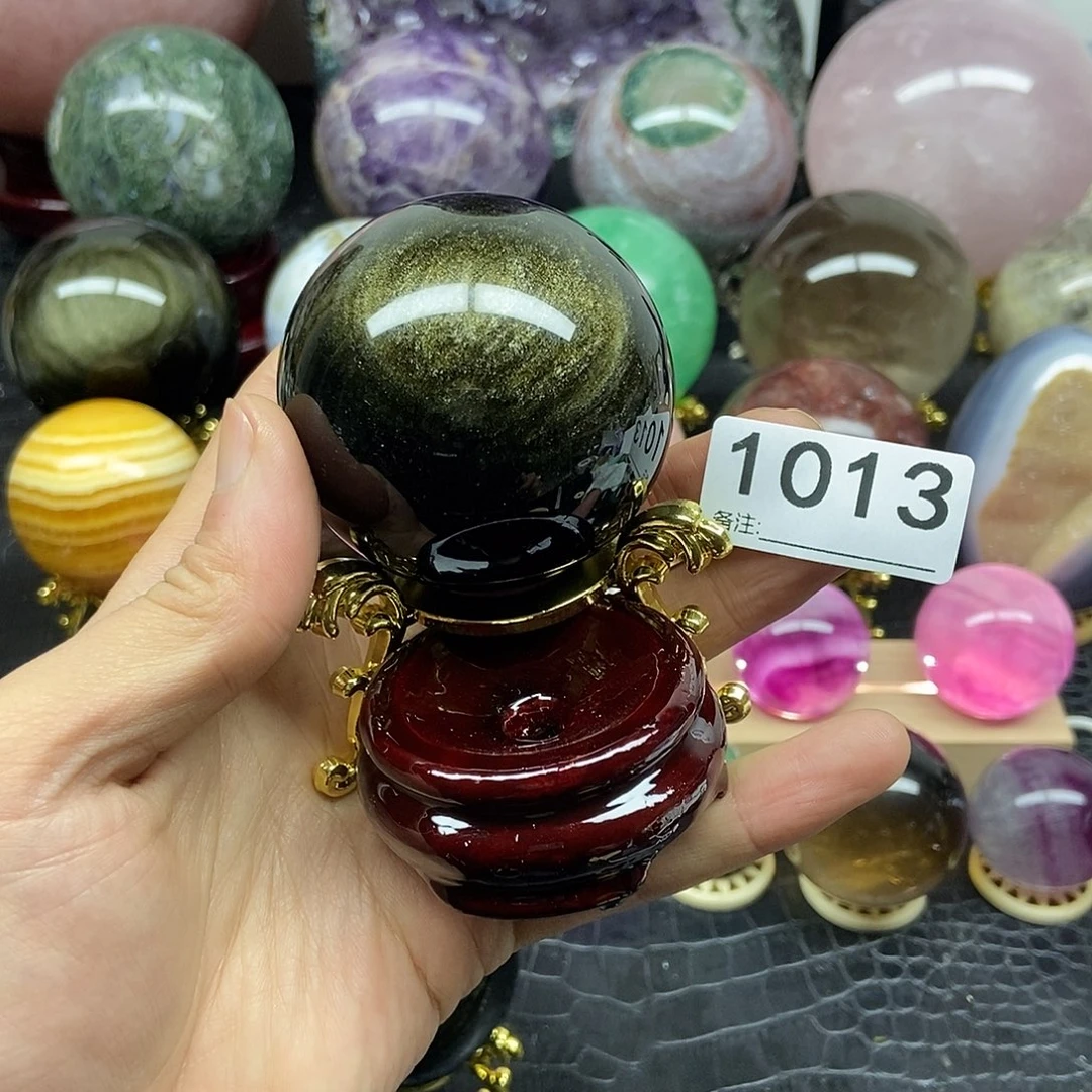 水晶摆件未镶嵌骑****布摆件