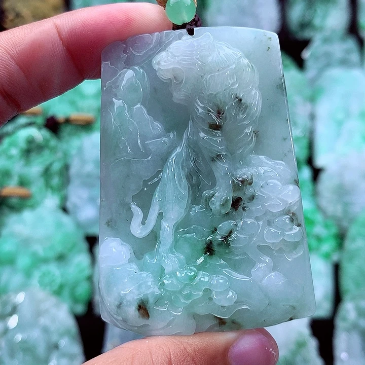 吊坠(不含链)未镶嵌翡翠