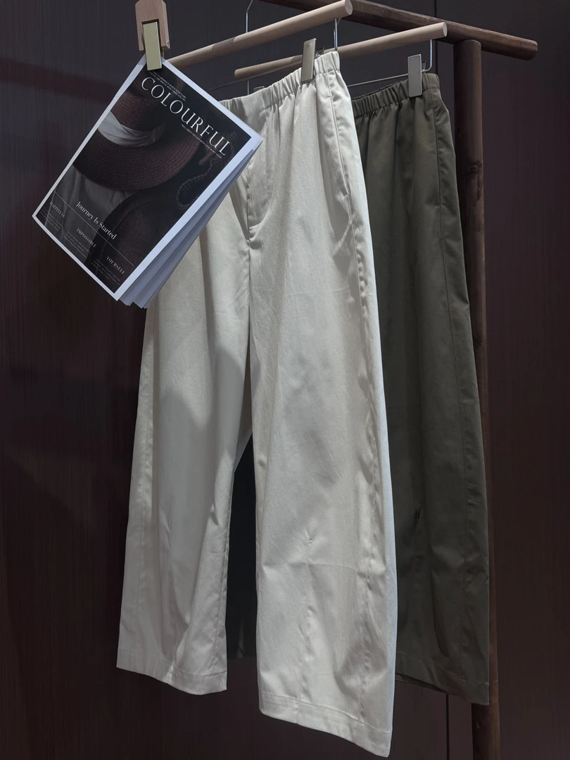 女士夏季 轻盈薄款月牙形奶奶休闲裤