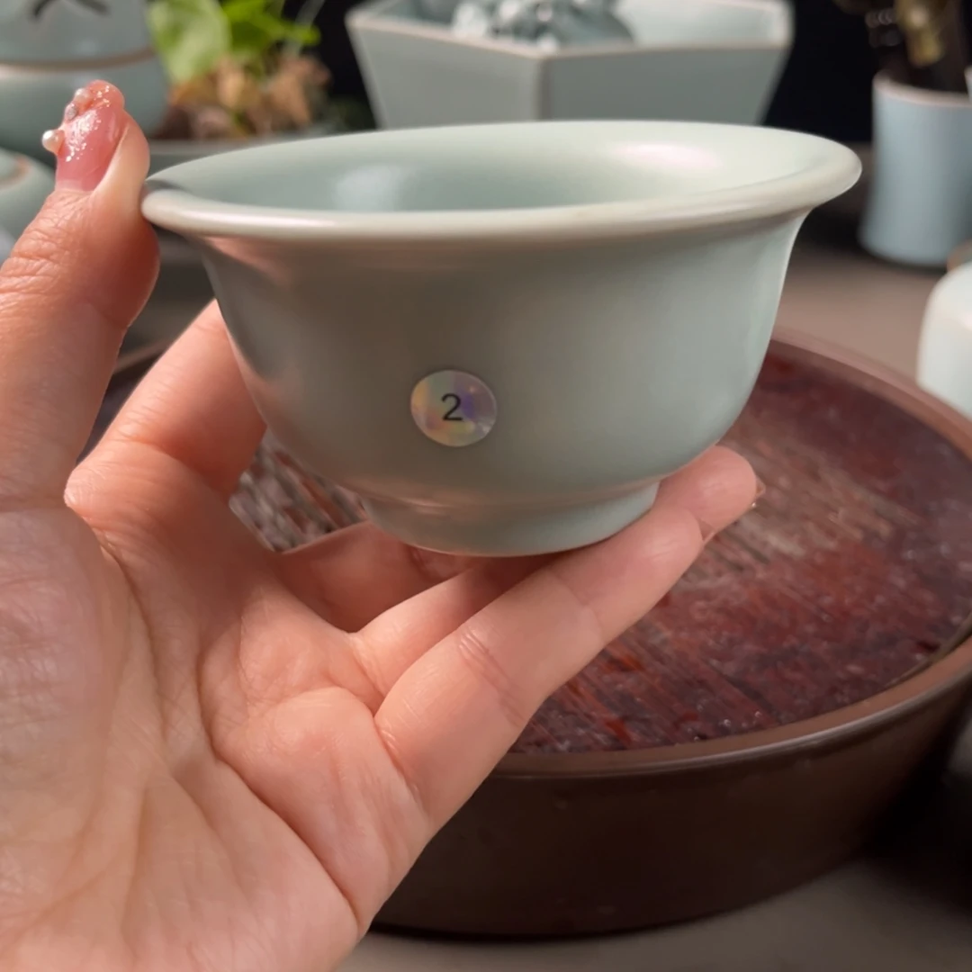 仿古釉压手杯一级