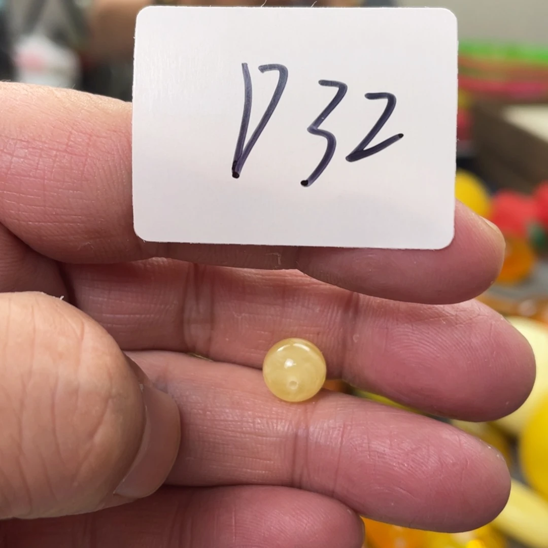 手链琥珀未镶嵌多样性发，发其中一件