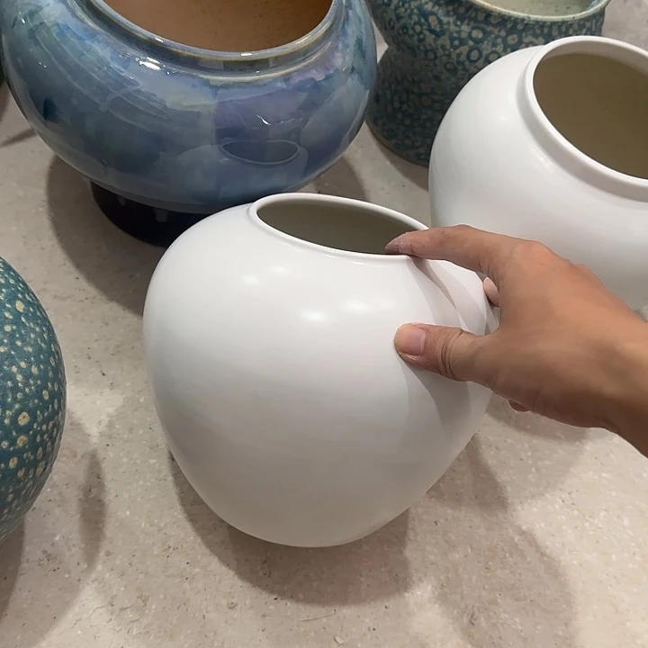 白泥花盆微瑕无孔