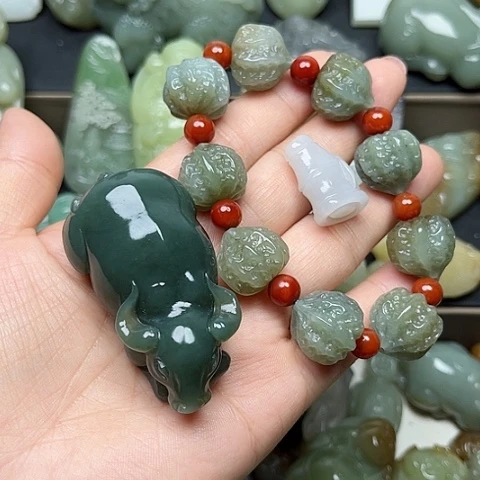 和田玉未镶嵌颈饰齐****9