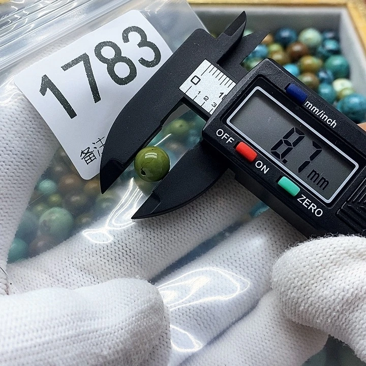 颈饰未镶嵌南红玛瑙