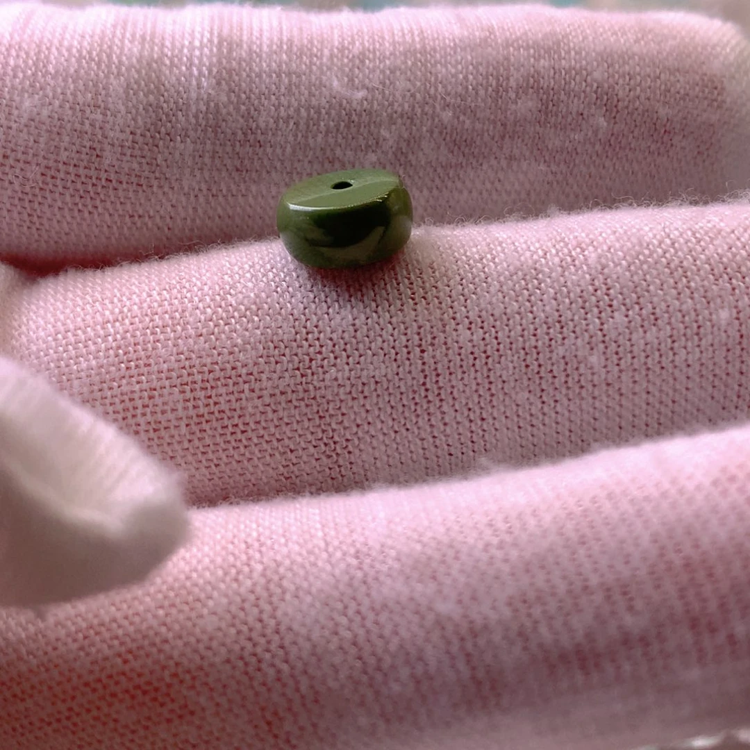 绿松石未镶嵌挂件8.3*4mm