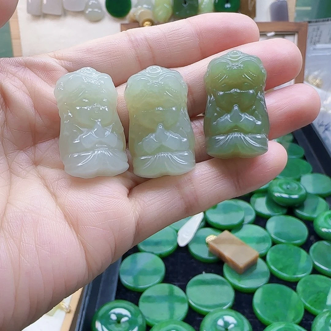 和田玉未镶嵌吊坠(不含链)多样性发1