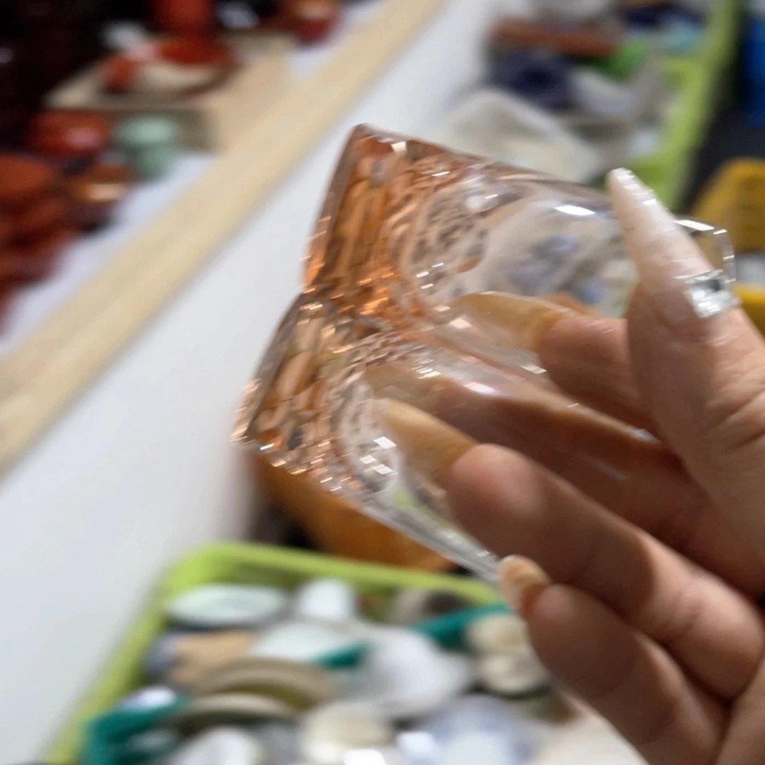 ****辰瓷片是的呀哈哈好想看看我这