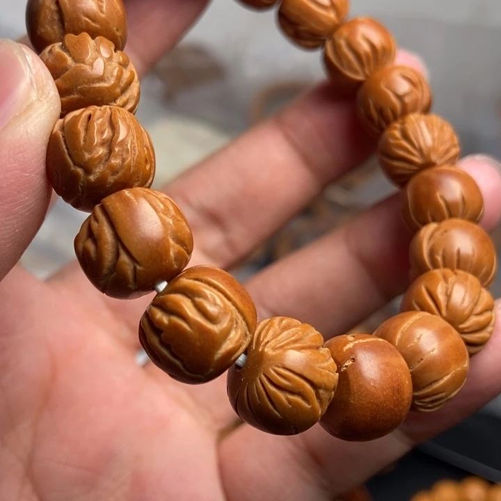 桃核吊坠今天是不是