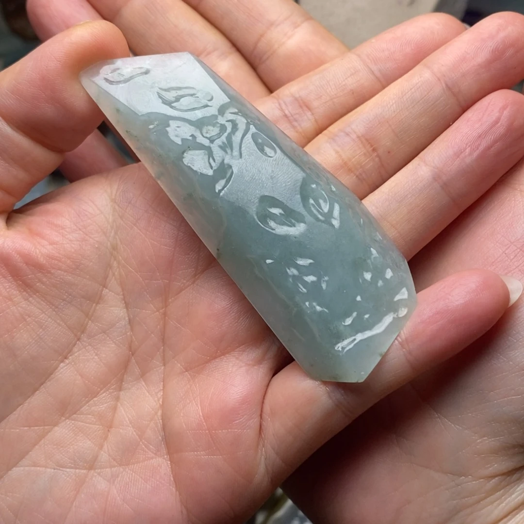 翡翠颈饰未镶嵌海**阳天然