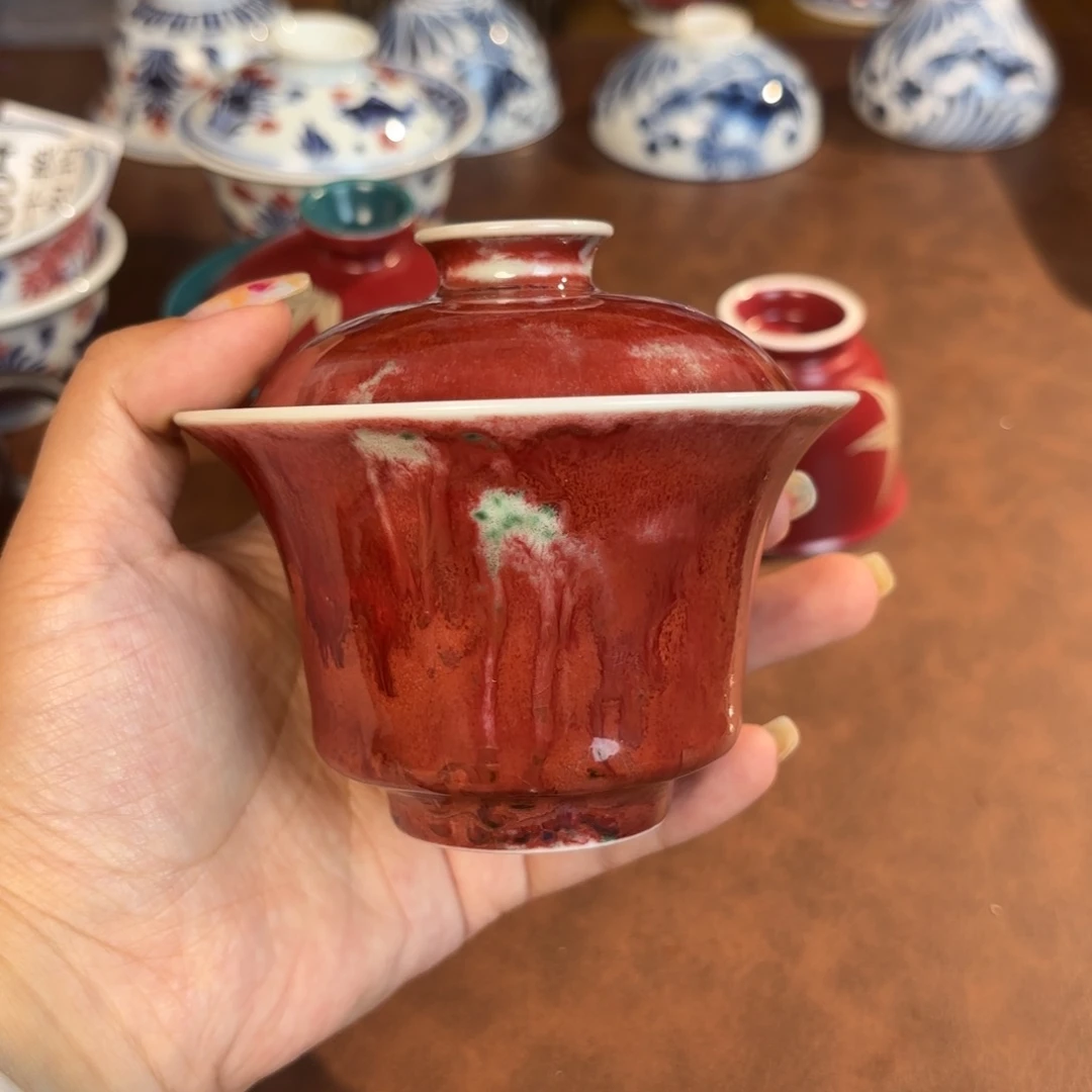 青花釉里红美人醉盖碗