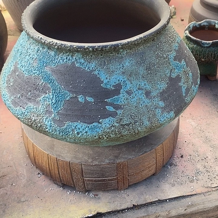 花盆紫砂口19.5深18飞碟