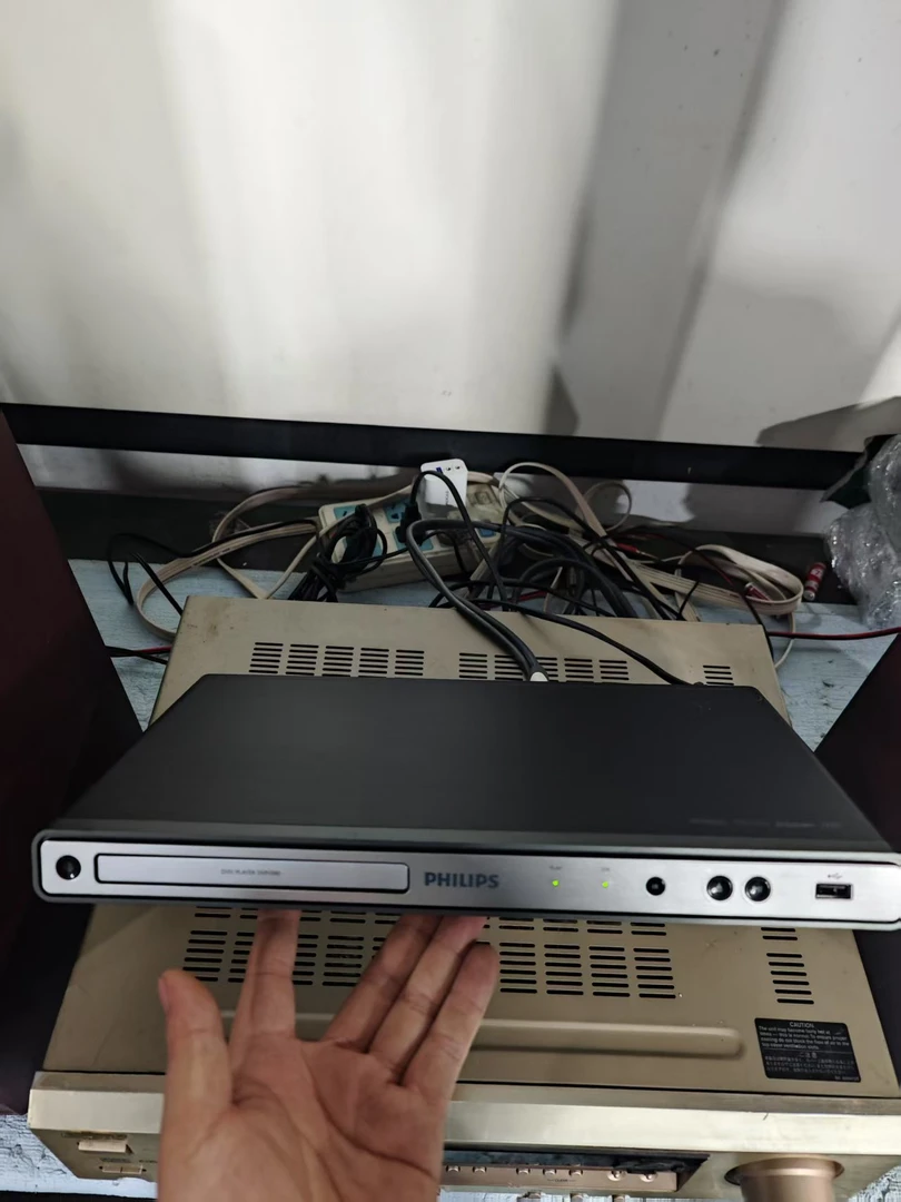 9新 Philips/飞利浦 《飞利浦 型号DVP-3300 DVD机一台》包邮