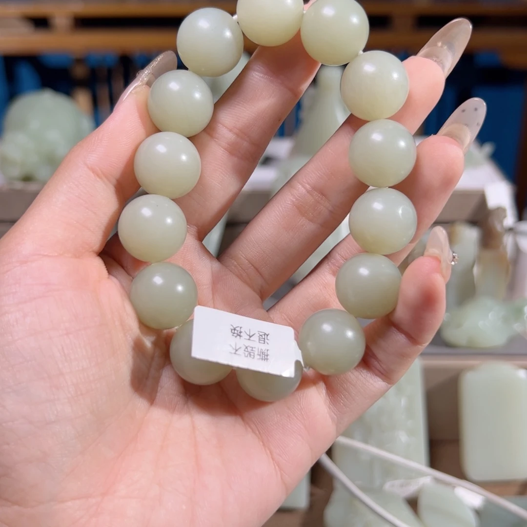 静***心颈饰未镶嵌和田玉（糖玉）